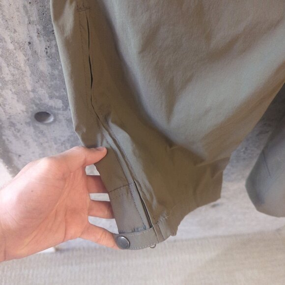 Kuhl Mens 40x30 Khaki Renegade Stealth Convertible Hiking Pants - Picture 4 of 11